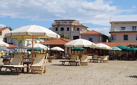 Villa Tina Hotel